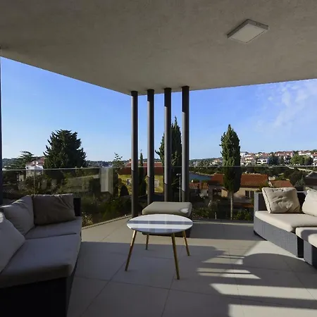 Bellavista מדולין